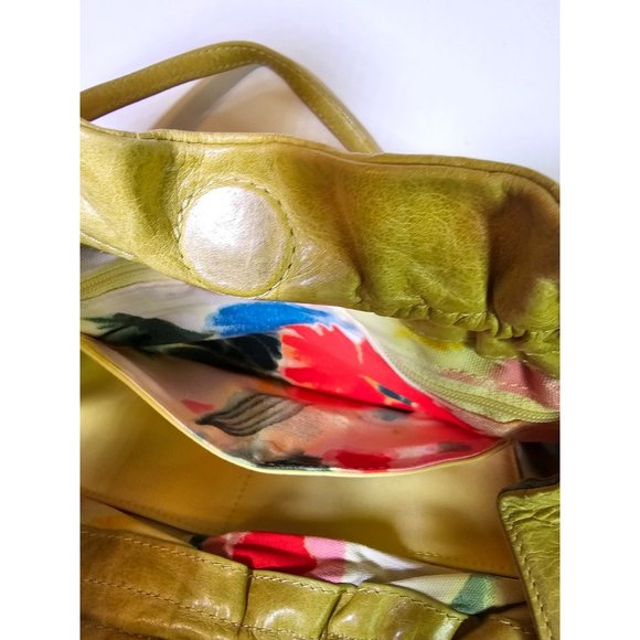 Hobo International Leather Handbag Shoulder Bag, Mustard Color, Magnet Closure - Picture 6 of 7